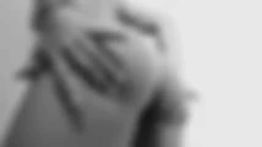 Fatti una doccia con me.