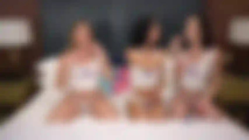 Jazmin luv, katie kush e diana grace stanno facendo di tutto per uno spettacolo in cam dal vivo a tre nel fine settimana.