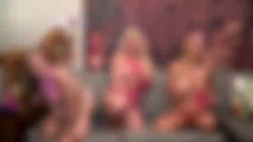 Una stella del rodeo: rory knox, jasmine daze e spencer scott in un triangolo lesbo con cowgirl.