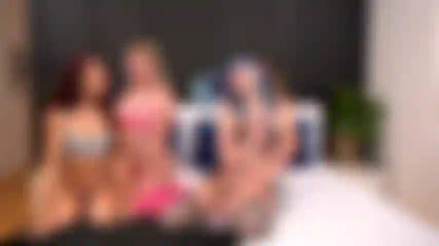 Serata cosplay - tyler nixon riceve tutte le ragazze cosplay jewelz blu, sabina rouge ed eliza eves in uno spettacolo in webcam a quattro con cosplay dal vivo.