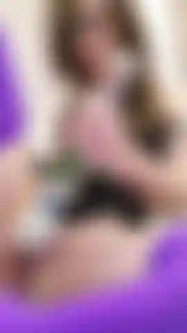 Calze e lingerie cum.