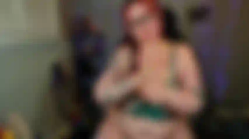 Perdente senza figa per tutta la vita! Sph con conto alla rovescia per lo sperma.