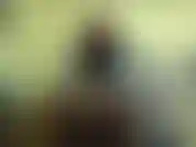 È il giorno del tuo rilascio, schiava. Puoi guardare il mio culo sinuoso e succulento dondolare avanti e indietro e accarezzarlo esattamente come te lo dico. Potrai vedere i miei buchi perfetti se arrivi fino alla fine.