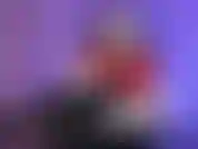 Ho deciso che non avrai mai più un vero orgasmo, cucky. Solo il mio ragazzo verrà. Potrai giocare con il tuo cazzetto solo per il mio divertimento e poi rovinare i tuoi orgasmi.