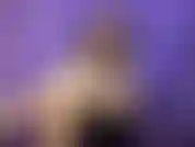Stavo per fare sesso con il nuovo ragazzo del lavoro ma ha visto la tua macchina nel vialetto e non scopa con gli altri ragazzi in giro. Sfogherò la mia frustrazione su di te e sul tuo piccolo cornuto.