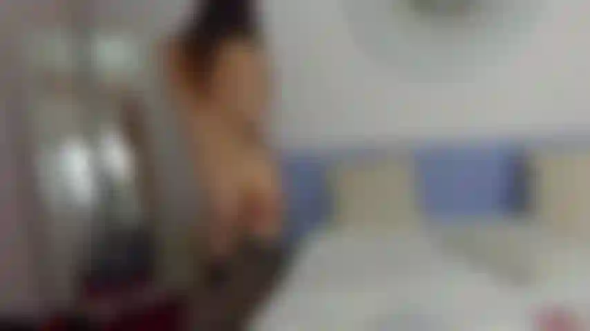 Un giro con il dildo o una missionaria!