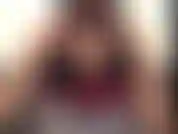 Culo e piedi! Diteggiatura del culo, agitazione, schiocchi e primi piani! Viste fantastiche sui piedi. L'orgasmo con il giocattolo.