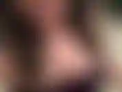 Ragazzo / ragazza scopata mattutina in soggiorno. Fantastico pompino, equitazione, pecorina, sperma sulle tette.