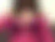 Orgasmi rosa. Calze a rete rosa, dildo rosa. Dildo che scopa da dietro, cavalca, orgasmo con dildo.