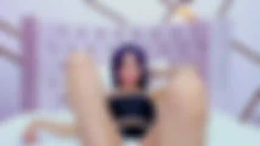 Succhio i miei adorabili dita dei piedi.