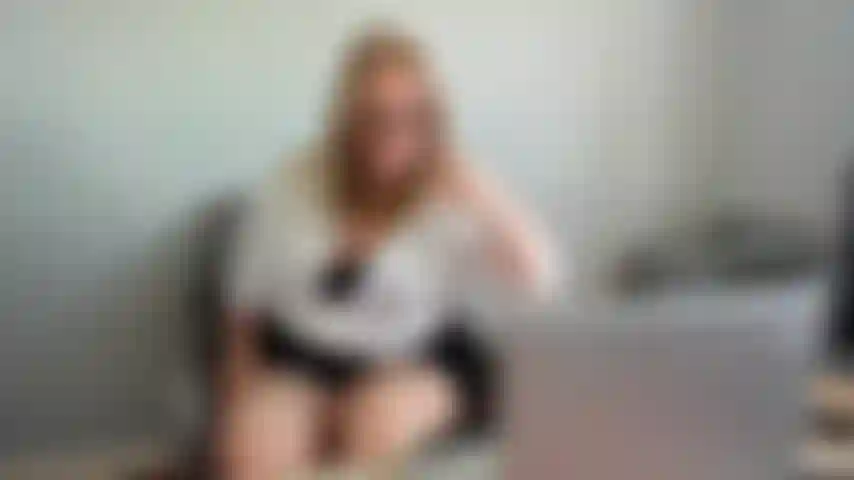Julie_Bliss - office103 - vuoi il lavoro?