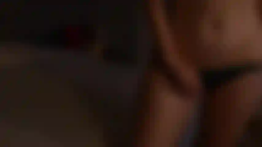 So che vuoi vedere il mio dolce corpo nudo e pronto.