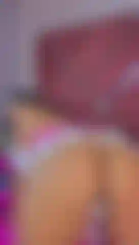 I like to please and play with you