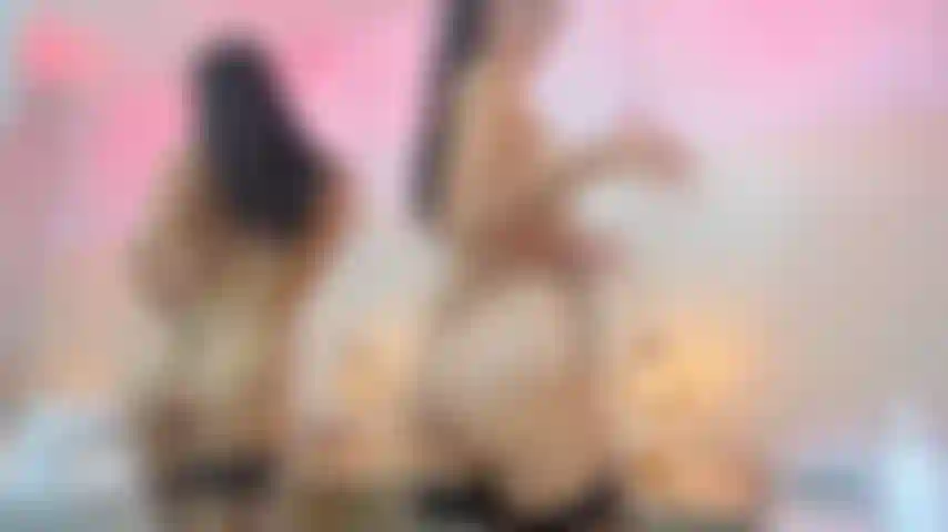 It feels so good when you use your hard cock to fuck my tight pussy from the front, give me all your thick semen...