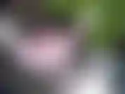 Mi masturbo, di nuovo, con anelli fallici e un giocattolo a sorpresa.