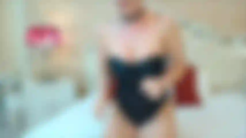 Un nuovo video lussureggiante vuoi vedermi venire forte? Questa è la tua occasione.