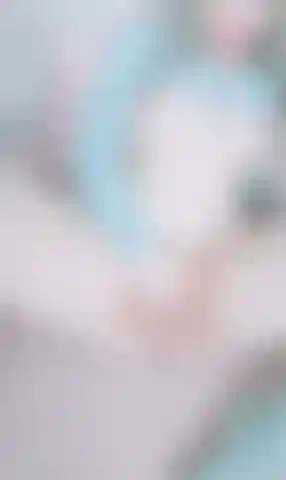 Mi sditalino la figa bagnata e vengo.