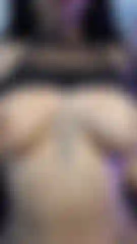 mmmMmM you like them that close