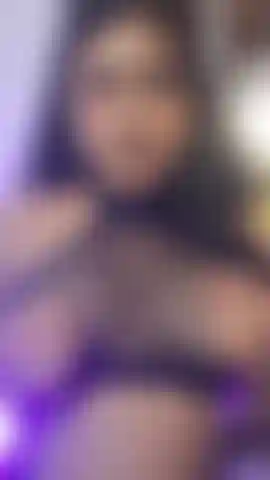 Rimbalzo e sputa il seno.