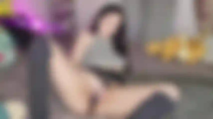 Dita piene di sperma e calzini alti!