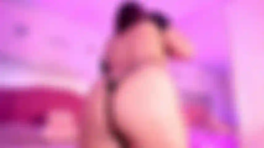 Metti la tua faccia nel mio culo.