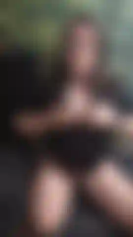 One night stand roleplay with riding, squirting...and a condom unexpectedly popping