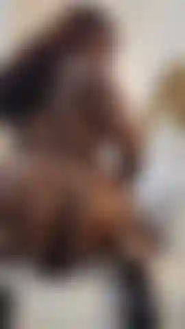 Che cavalca il tuo cazzo.