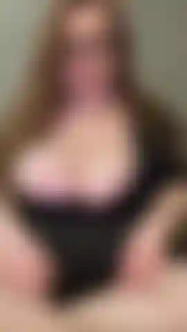 Una cicciona ti supplica di unirti a me.