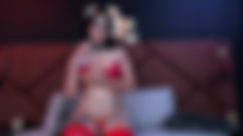 Massaggiata, scintillante e che geme per averne ancora.