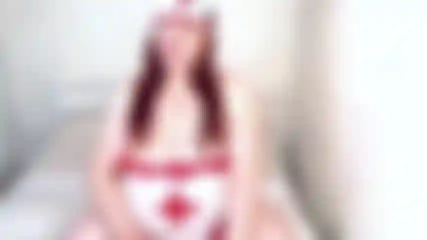 Spogliarello da infermiera sexy.