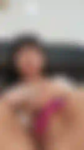 Tell me which part of my body is your favorite and I'll give you a gift