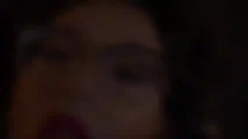 La tua ragazza sexy.