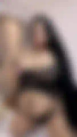 Il tuo corpo e il tuo profumo abitano i miei pensieri tutto il giorno.