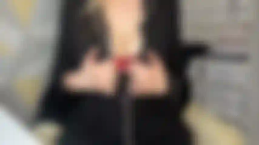 A strip tease with an tit and ass oil massage