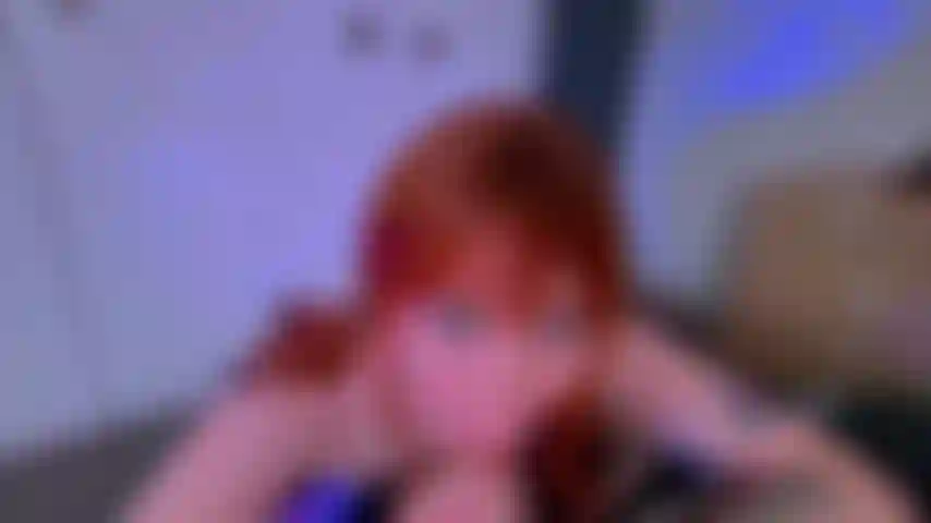 Faccio un pompino veloce in pov con ahegao.