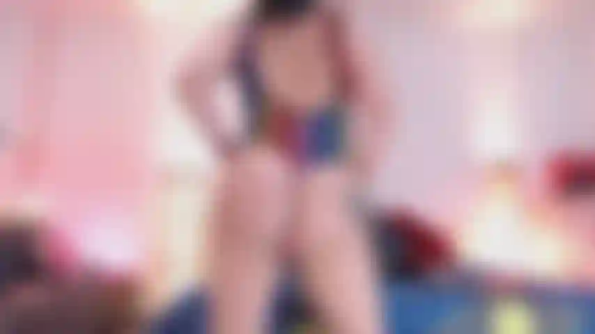 Voglio solo mostrarti un po' di me e spero che tu voglia conoscermi e mettermi alla prova... Inoltre puoi dare un'occhiata alla sessione video privata della mia galleria se vuoi acquistarla e prenderla per voi!!