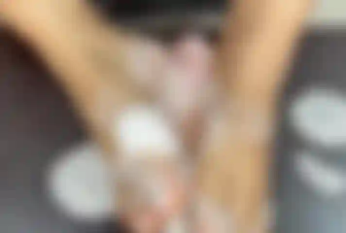 Spettacolo di bolle ai piedi.