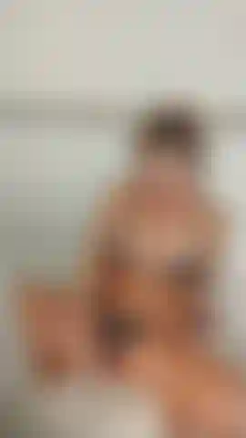 My first little squirt video!!