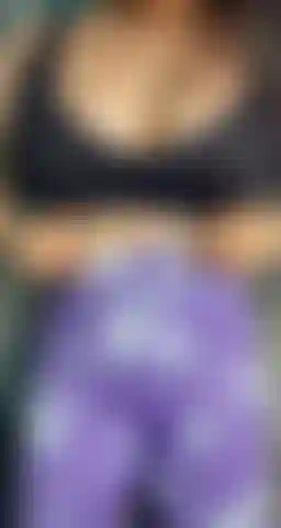 Mostra i miei leggings attillati.