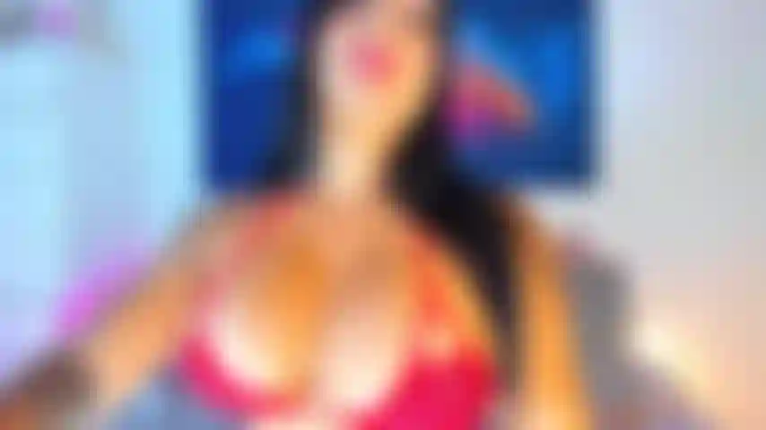 L'olio finisce con una scopata con un vibratore!!