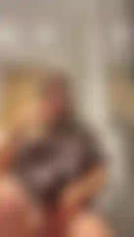 Un rapido orgasmo prima della doccia!