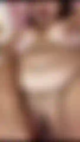 Vorrei che tu fossi qui con me.