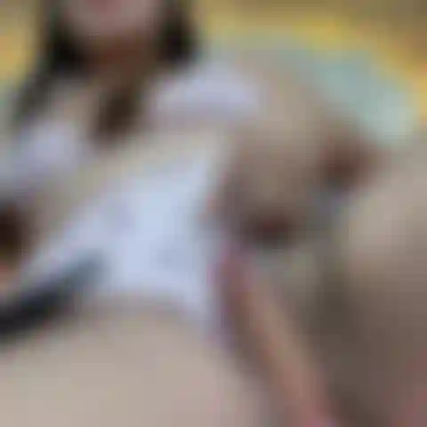 Lascia che il tuo cazzo giochi con la mia figa.