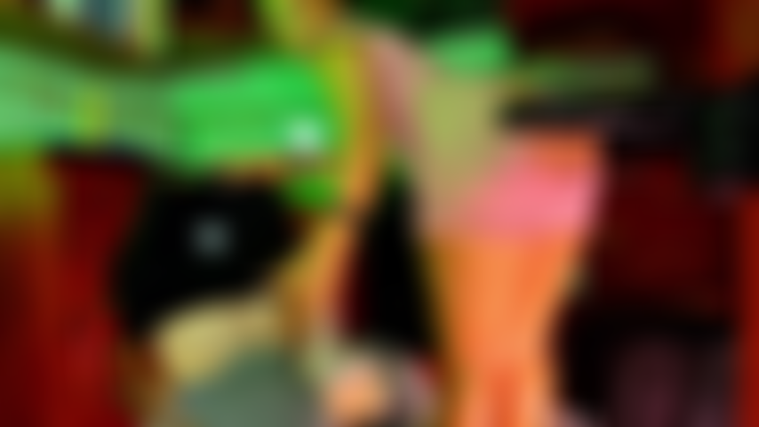 Carezze e un bel pompino?