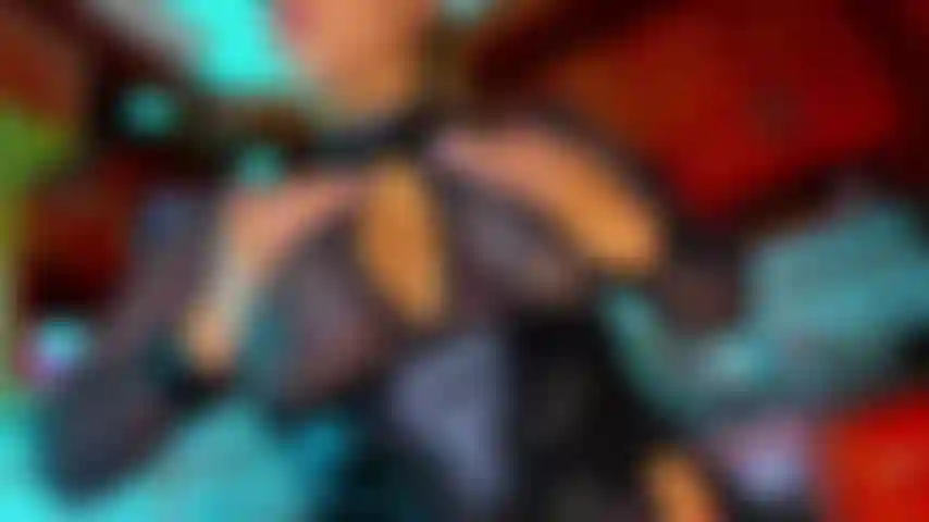 Vuoi che mi venga uno sperma sulle tette?