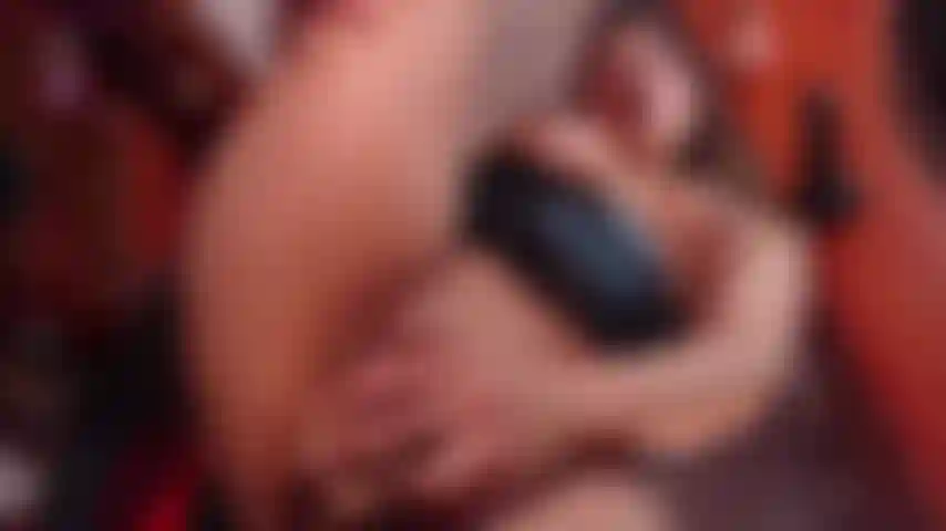 Ero così bagnata da farmi venire.