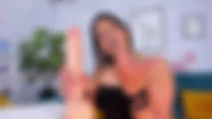 Amo i tuoi volti, quando tocco il tuo cazzo.