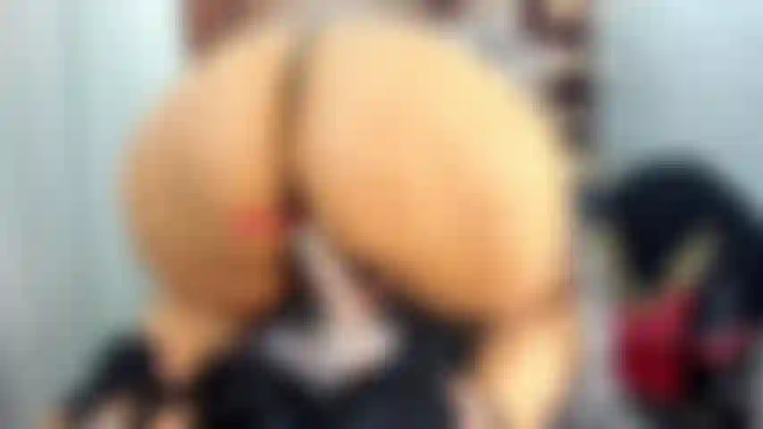 Cavalco il tuo cazzo e la tua sborra nella mia bocca?