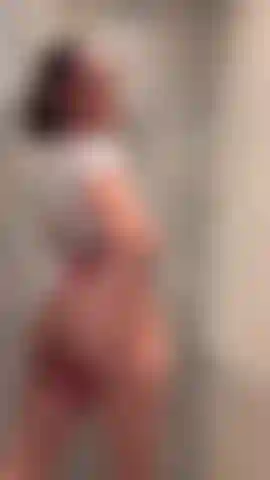 Sculacciare il mio culo vuoi farlo?