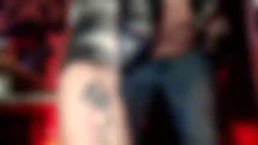 Adorazione dei piedi.